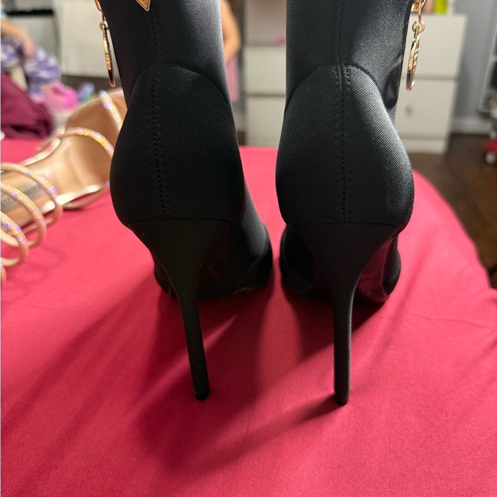 Guess Black Satin Heels